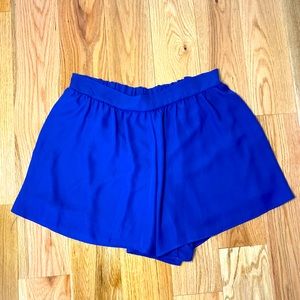 Chiffon dressy short